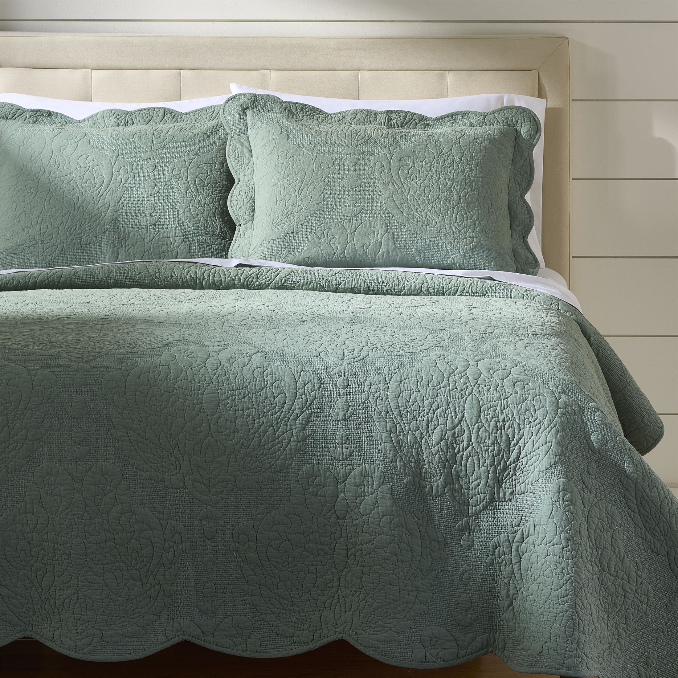 Better Homes & Gardens Paisley Medallion Cotton Quilt, King, Green, Appeals to Adults and Teens - Walmart.com