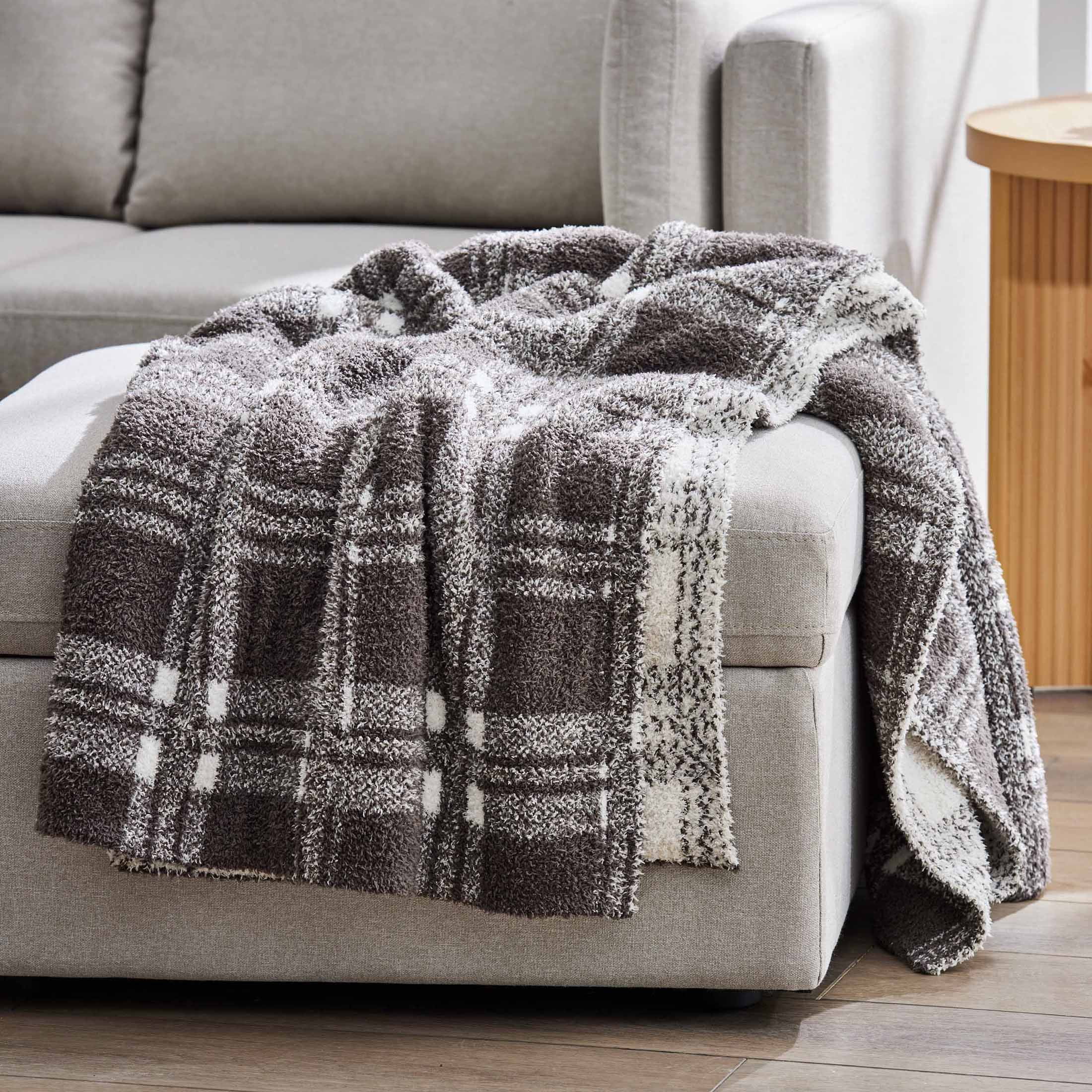Better Homes Gardens Plaid Cozy Knit Throw 50 x 72 Walmart