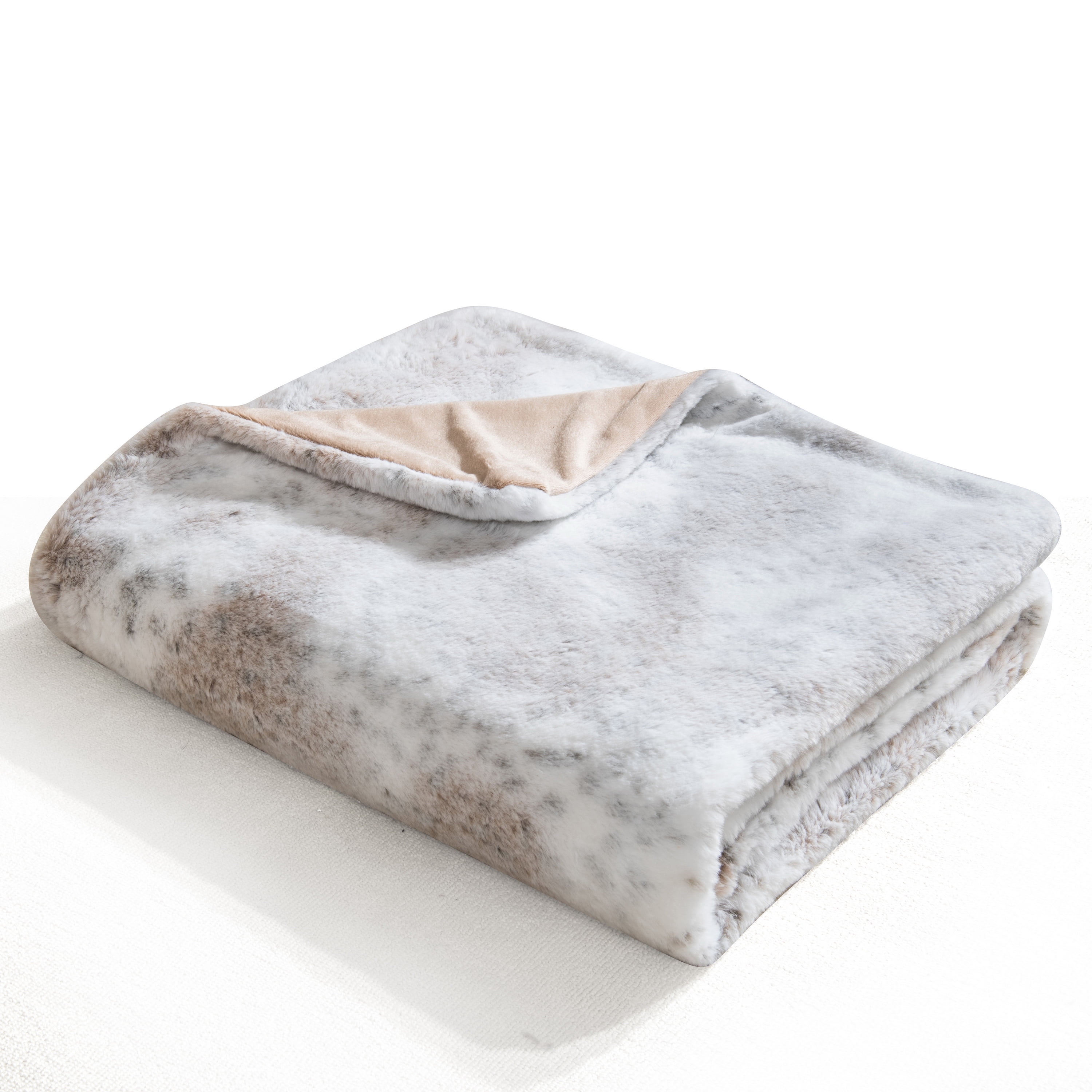 Better Homes & Gardens Polyester Faux Fur Reverse to Mink Throw, Snow ...