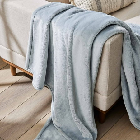 Better Homes & Gardens Polyester Velvet Plush Throw, Soft Silver, 50" x 72", Suitable for Adult
