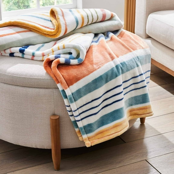 Better Homes & Gardens  Printed Heavyweight Ultra  Plush Adult Throw, 50” x 72”,  Multi Stripe Plaid