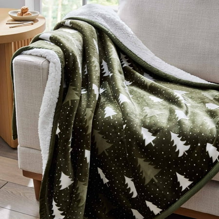 Better Homes & Gardens Printed VelvetLoftTM Reverse Faux Shearling Adult Throw, 50” x 60”, Sea Turtle Trees