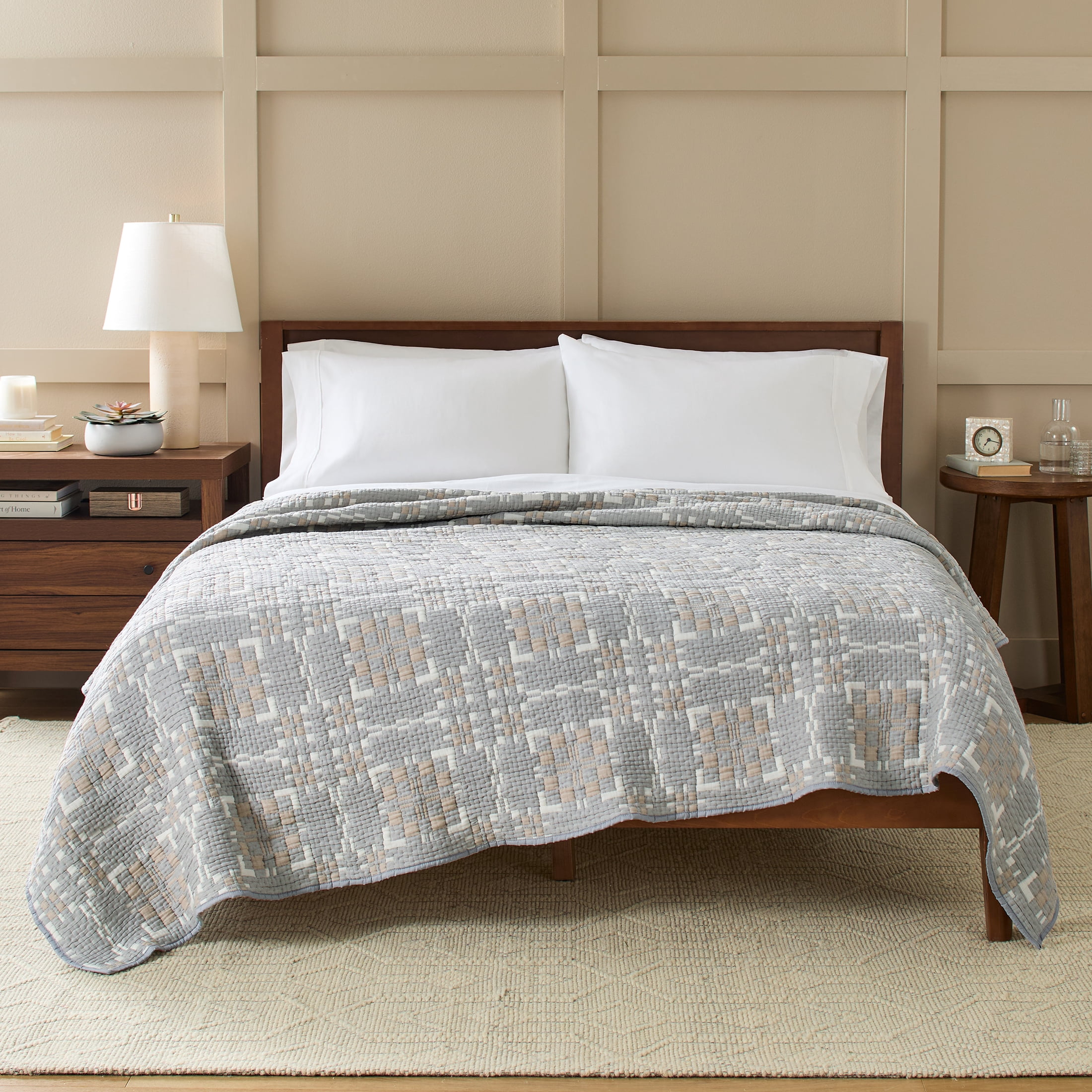 Better Homes & Gardens Modern Mosaic Quilt, King, Grey, Reversible Bedding