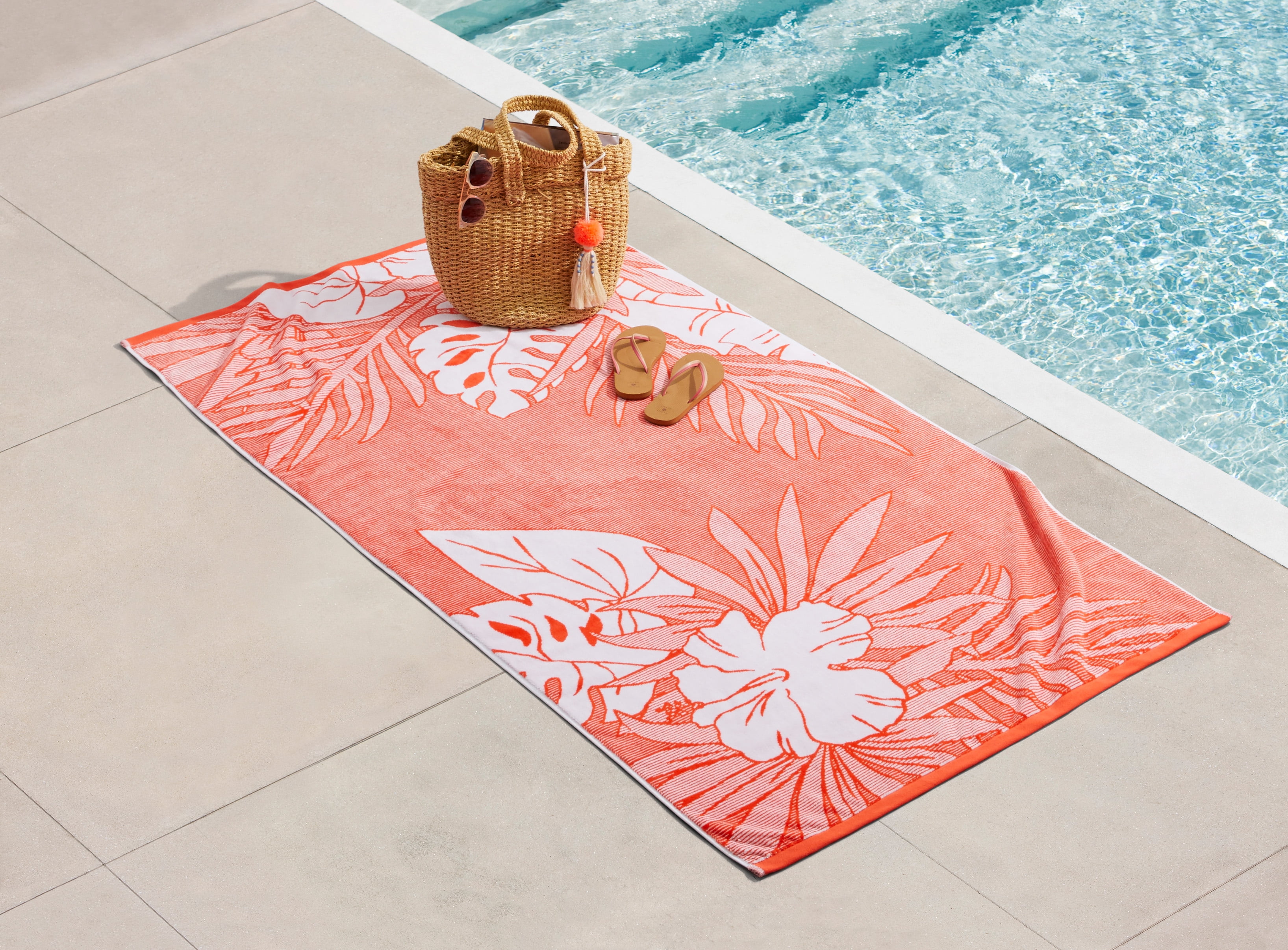 Better Homes & Gardens Quick Dry Travel Beach Towel - Walmart Finds