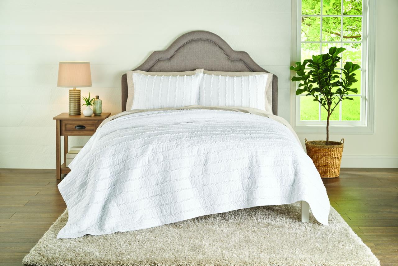 Better Homes & Gardens Solid Ruffle Stripe Twin/TwinXL Quilt