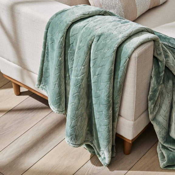 Better Homes & Gardens Textured Velvet Plush Soft Fleece Throw Blanket, Oversized, Green River