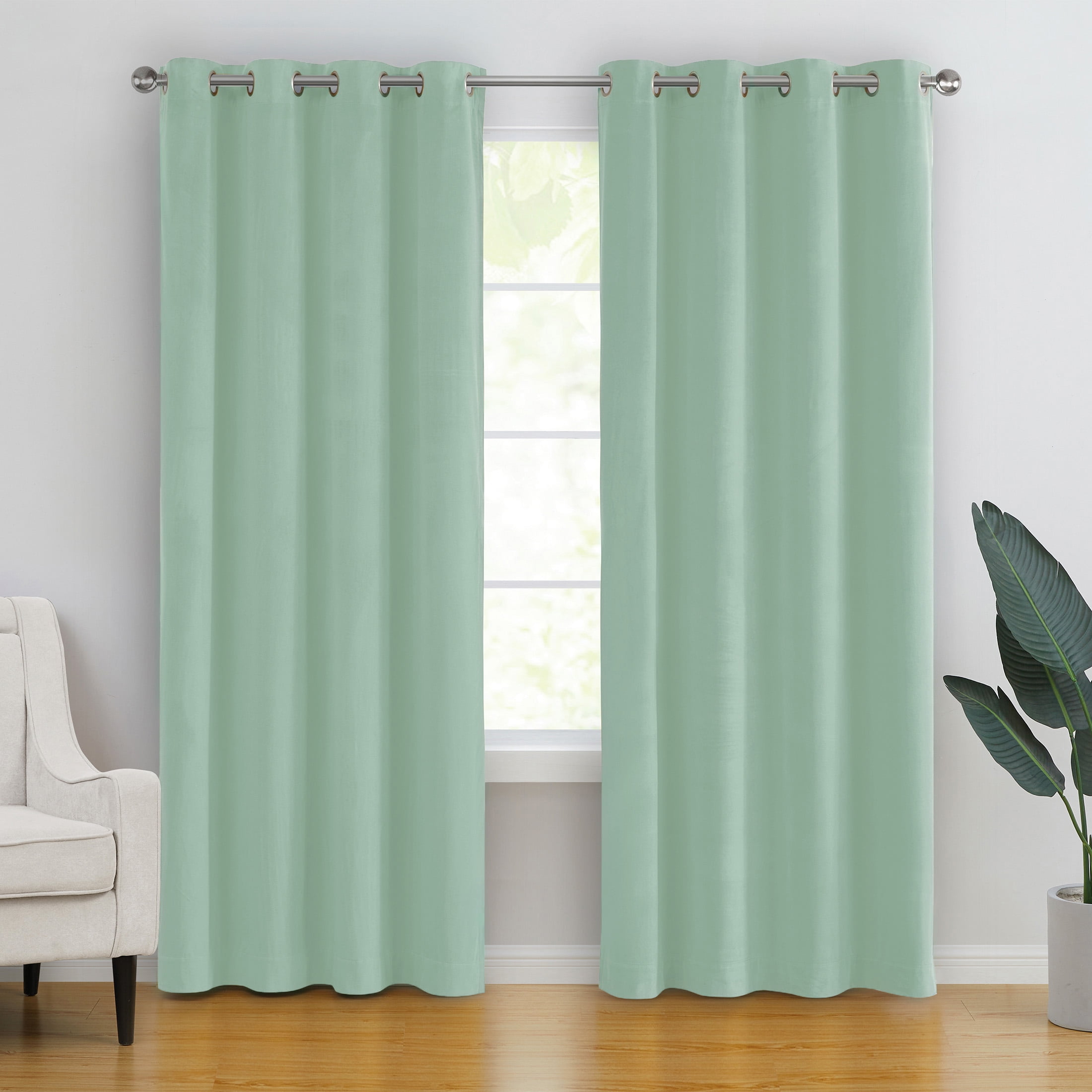 Better Homes & Gardens Velvet Grommet Blackout Curtain Panel, 52 in x 95 in