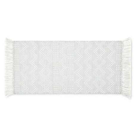 Better Homes & Gardens Wisteria Kitchen Mat, Soft Silver, 20"W x 41"L, 1 Piece