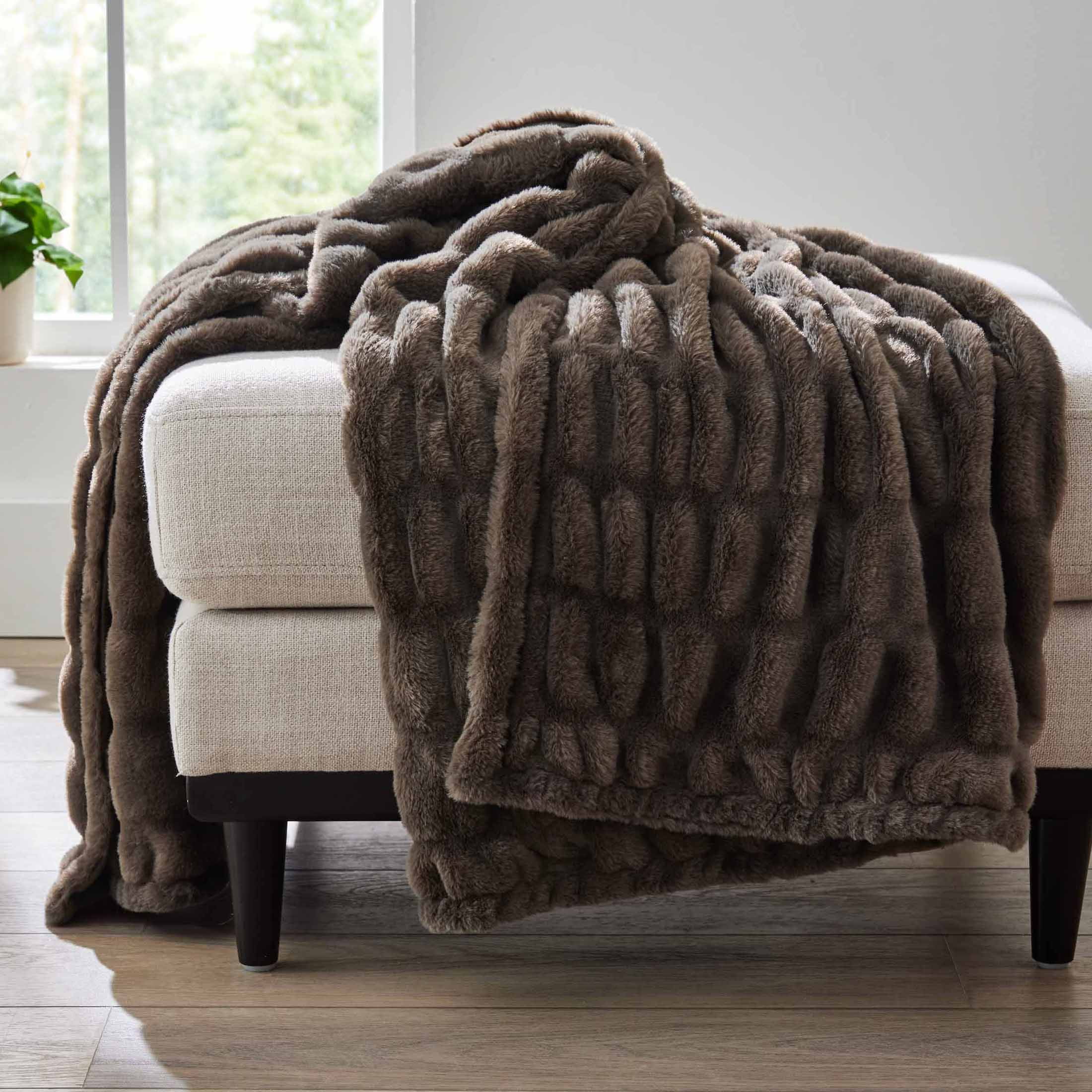 Ruched faux fur throw new arrivals
