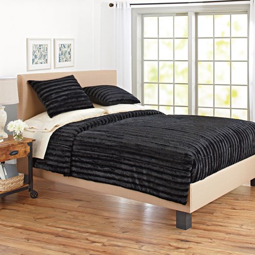 Better Homes and Gardens LongFur Bedding Comforter Mini Set