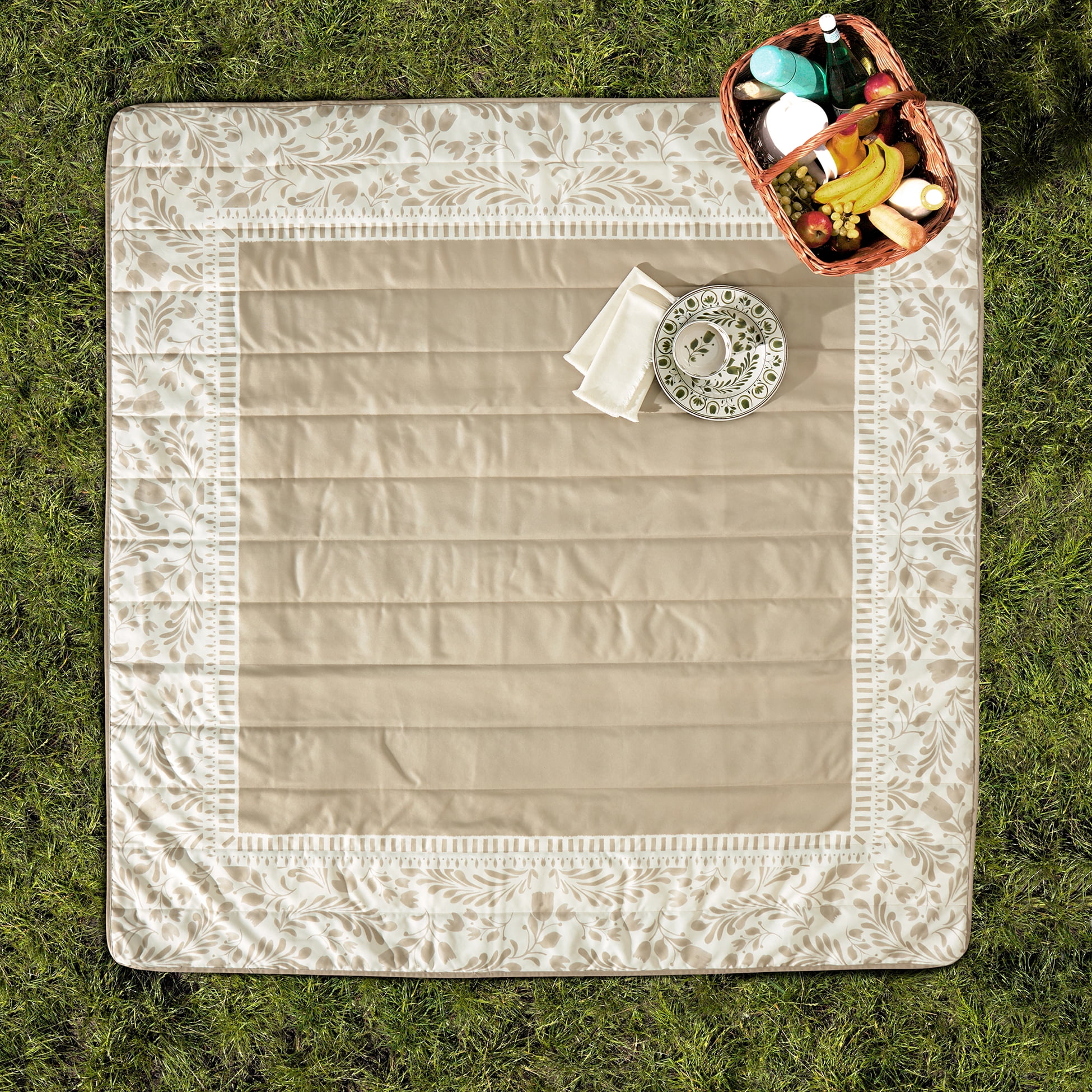 Better Homes and Gardens Picnic Blanket, 72 x72, Beige - Walmart.com