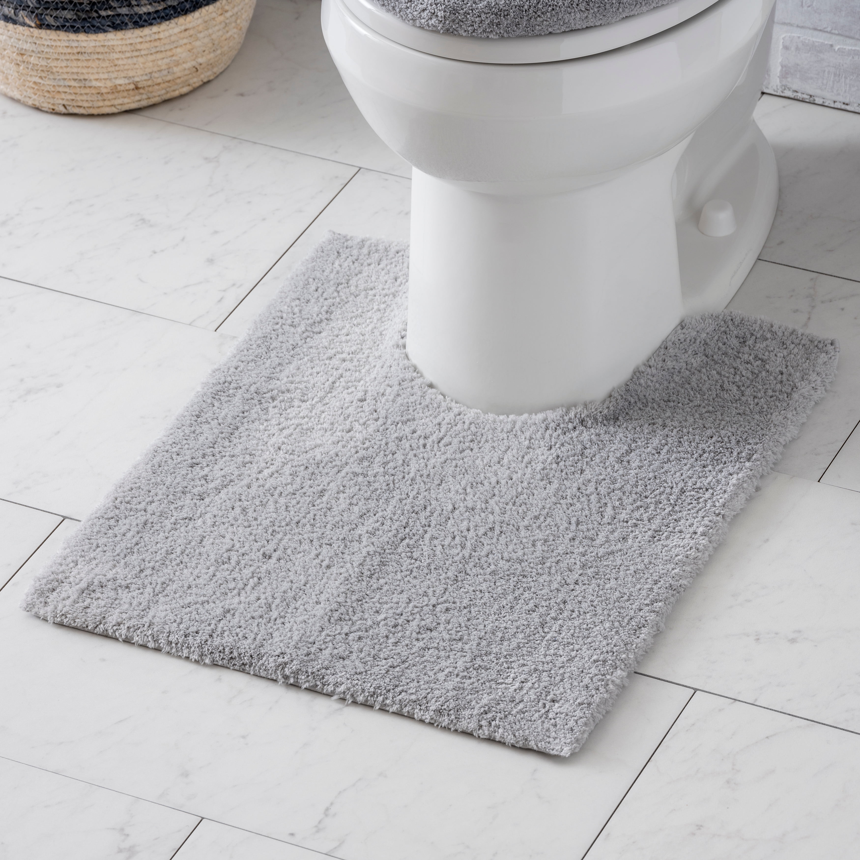 Better Homes and Gardens Ultra Soft Polyester Bath Rug, Contour, Soft Silver