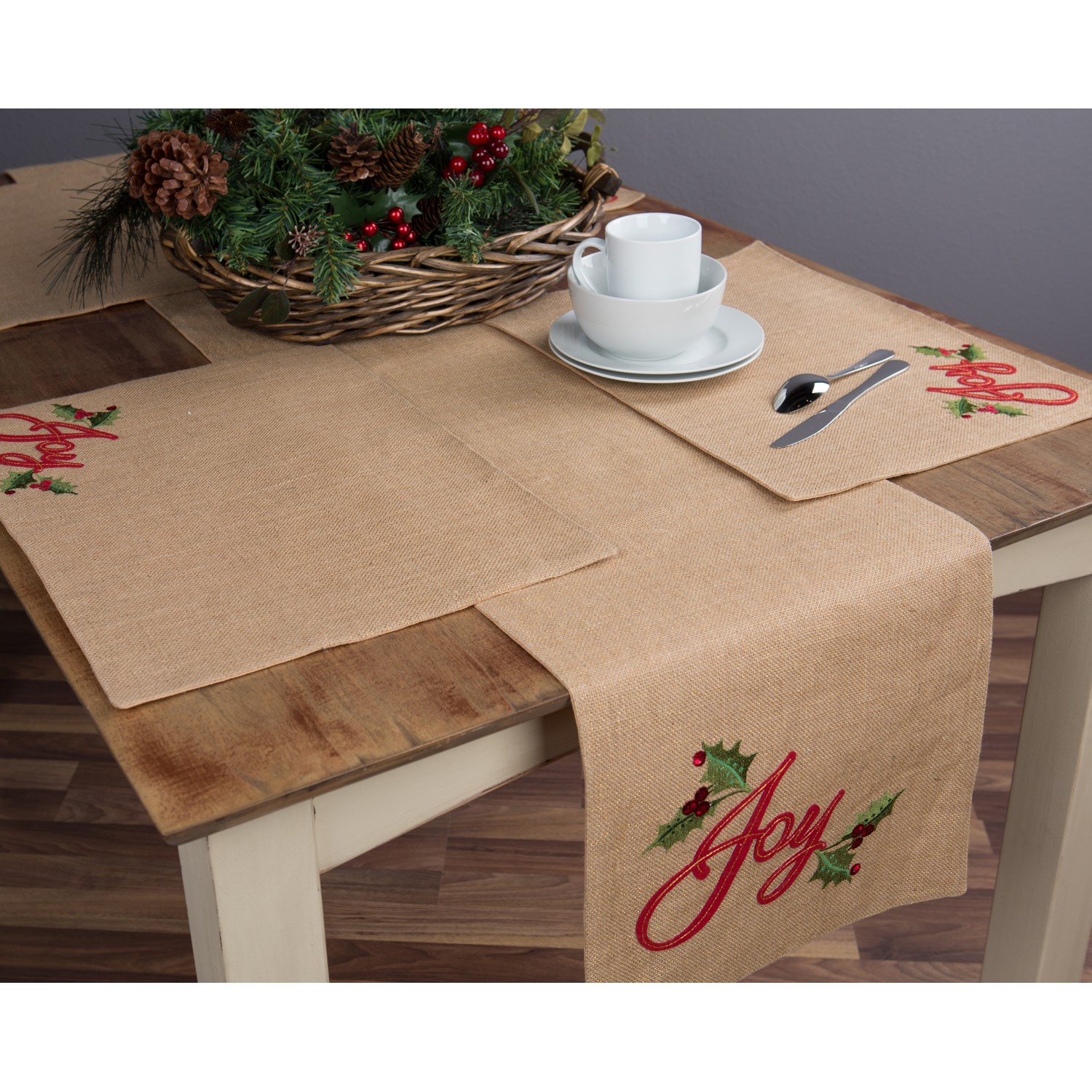 Better Homes&gardens 5 Pack Holiday Joy Placemat And Runner.