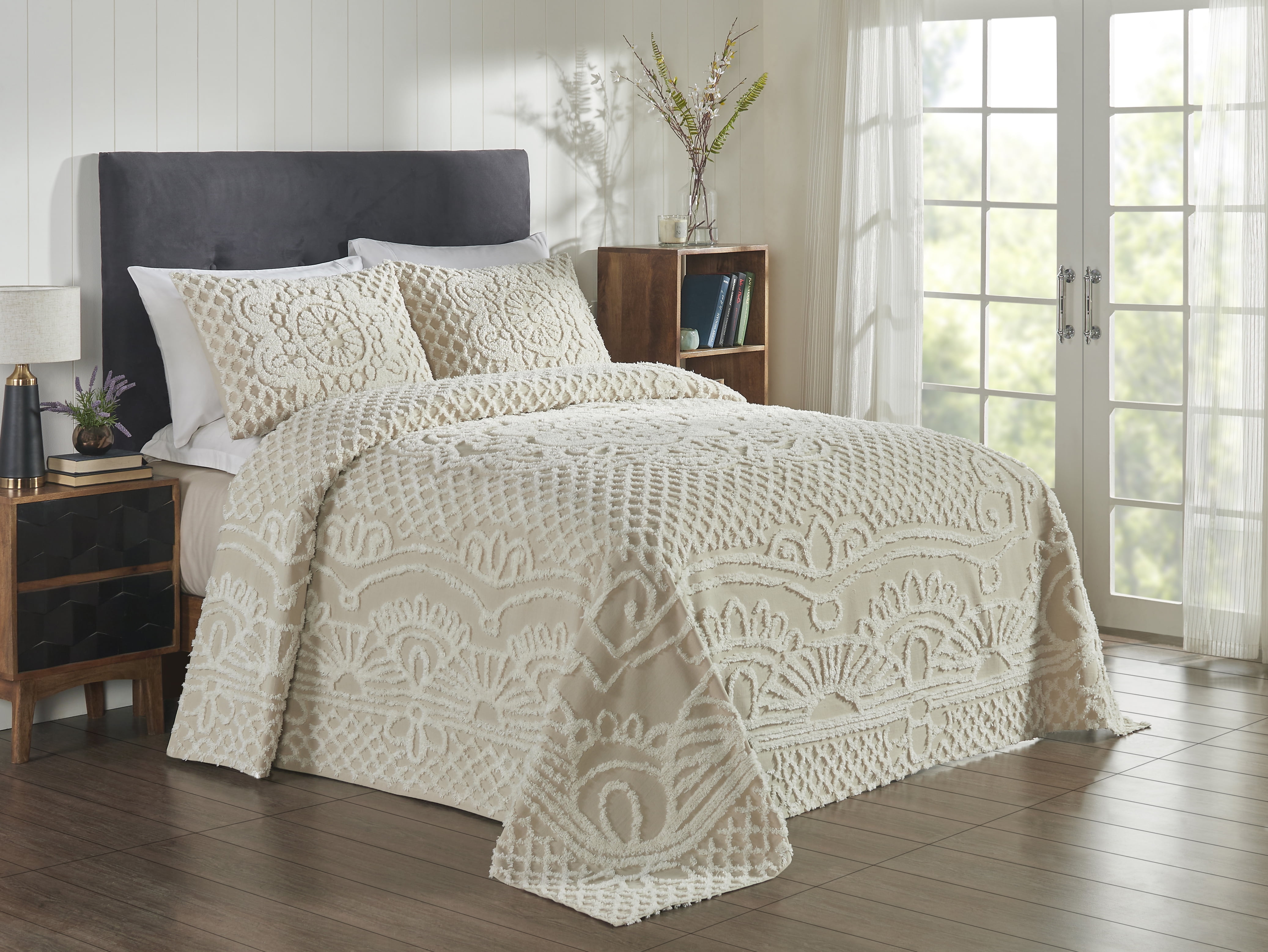 Better Trends 3 Piece King Bedspread Set 100% Cotton Chenille Tufted Medallion Pattern Soft & Luxurious Feel, Perfect for All Seasons, Machine Washable (Beige) Ardent Collection
