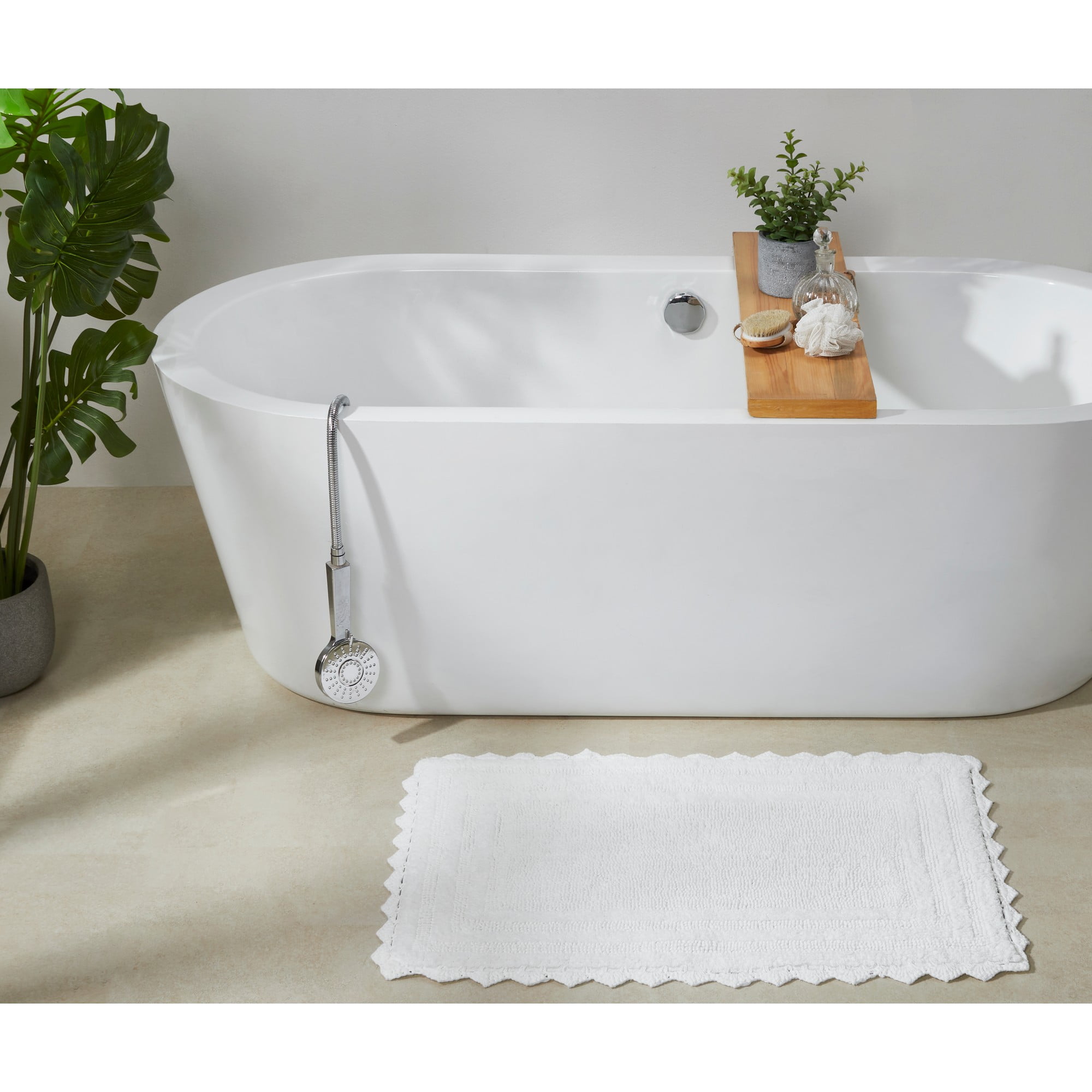 Lilly White Cotton Crochet Tufted Reversible Bath Rug 21" x 34"