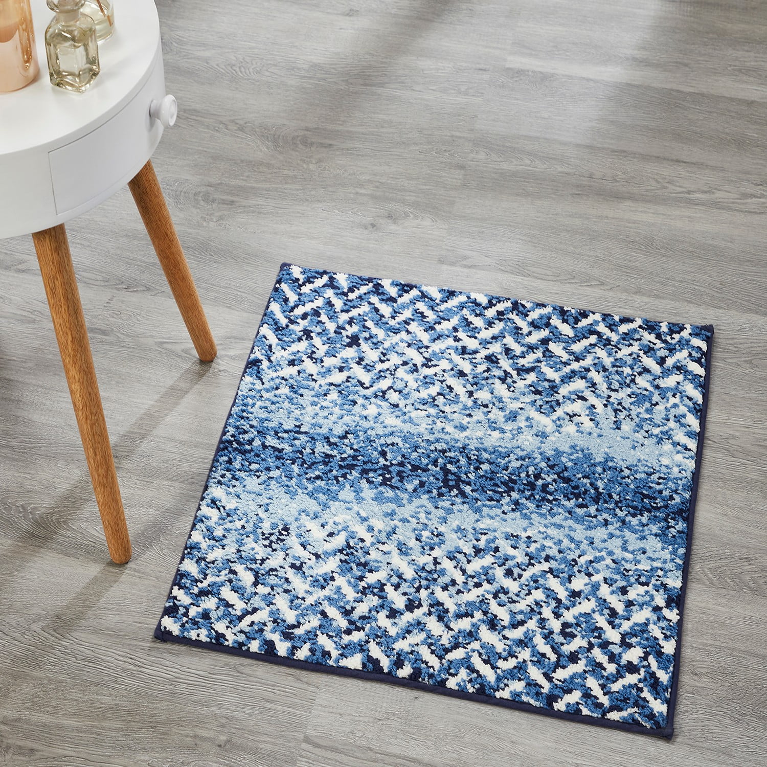 Blue and White Micro Polyester Chevron Pattern Square Bath Rug