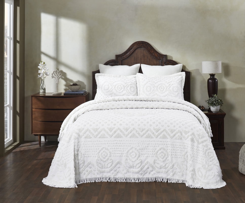 Better Trends Chenille Bedspread For Queen Size Bed 100% Cotton Medallion Design Lightweight Bedspread for all Season 102" x 110" Heirloom Collection (White)