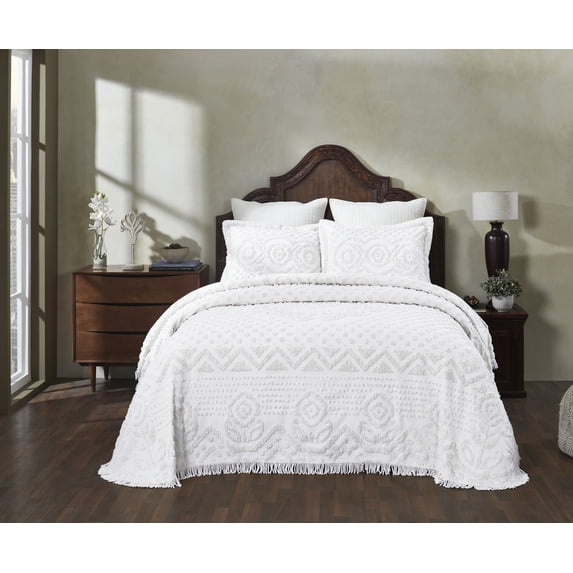 Better Trends Chenille Bedspread For Queen Size Bed 100% Cotton Medallion Design Lightweight Bedspread for all Season 102" x 110" Heirloom Collection (White)