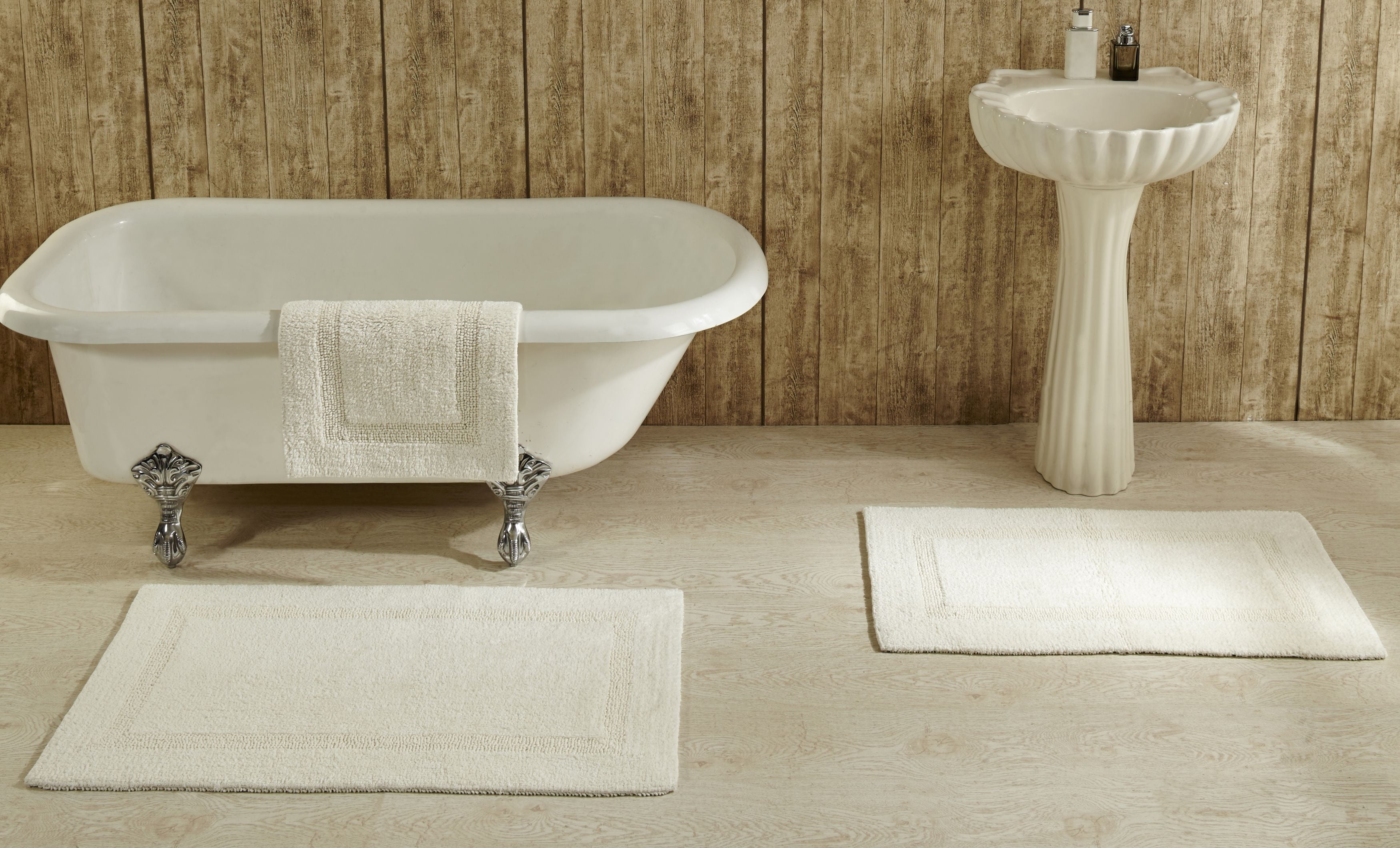 Ivory Cotton Reversible Plush Bath Rug 21" x 34"
