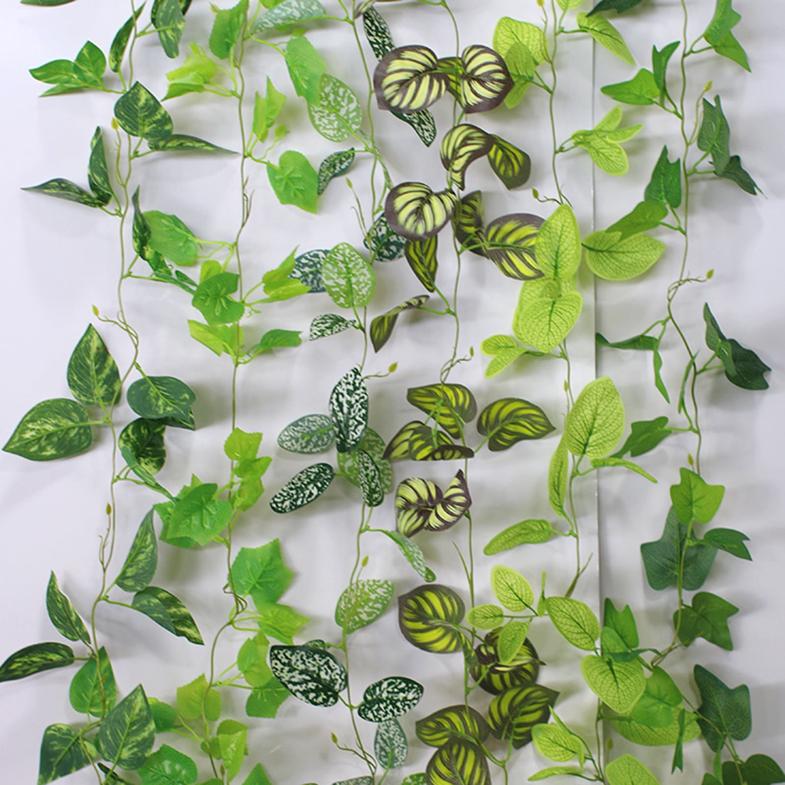 Artificial Hanging Plants,Fake Ivy Vine Silk Green Hanging Plant for  Kitchen Living Room Gazebo Hallway,39 
