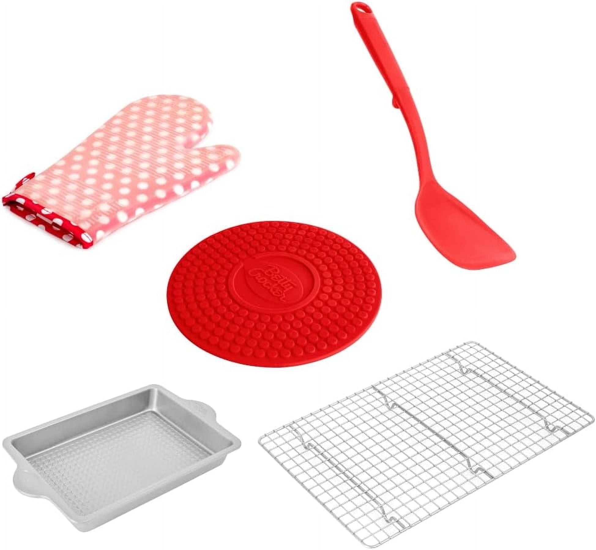 Betty Crocker Chef's Starter Bundle: Oven Mitt, Trivet, Pan, Turner, Rack – Heat Resistant, Ergonomic, Non-Stick.