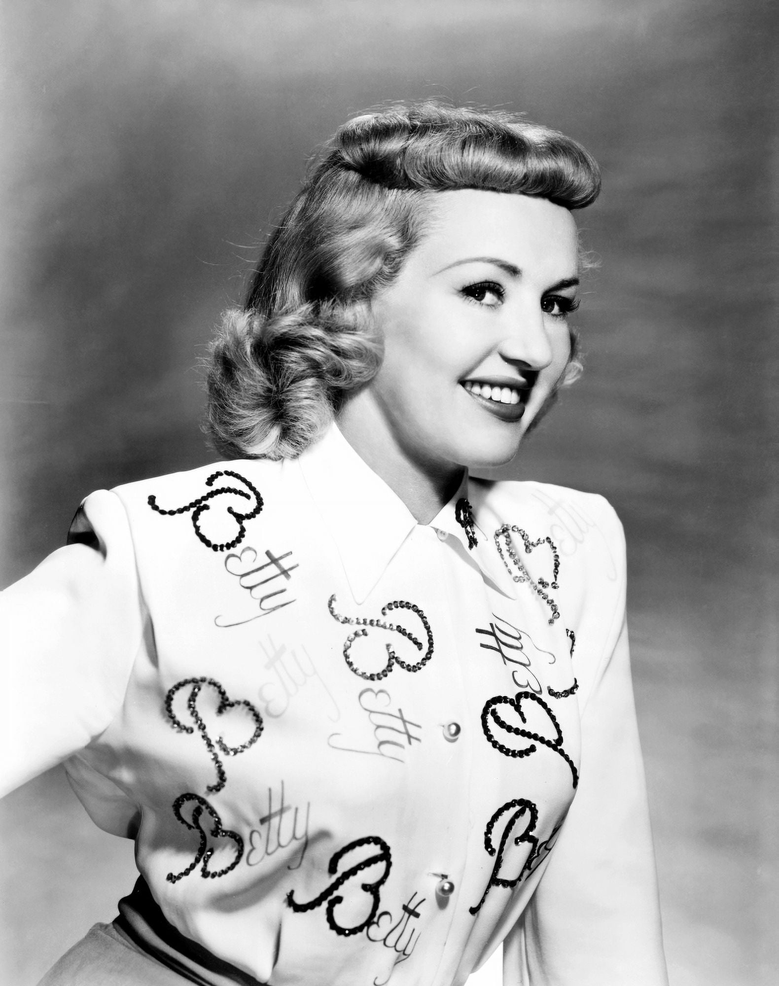 Betty Grable Canvas Art - (16 x 20)