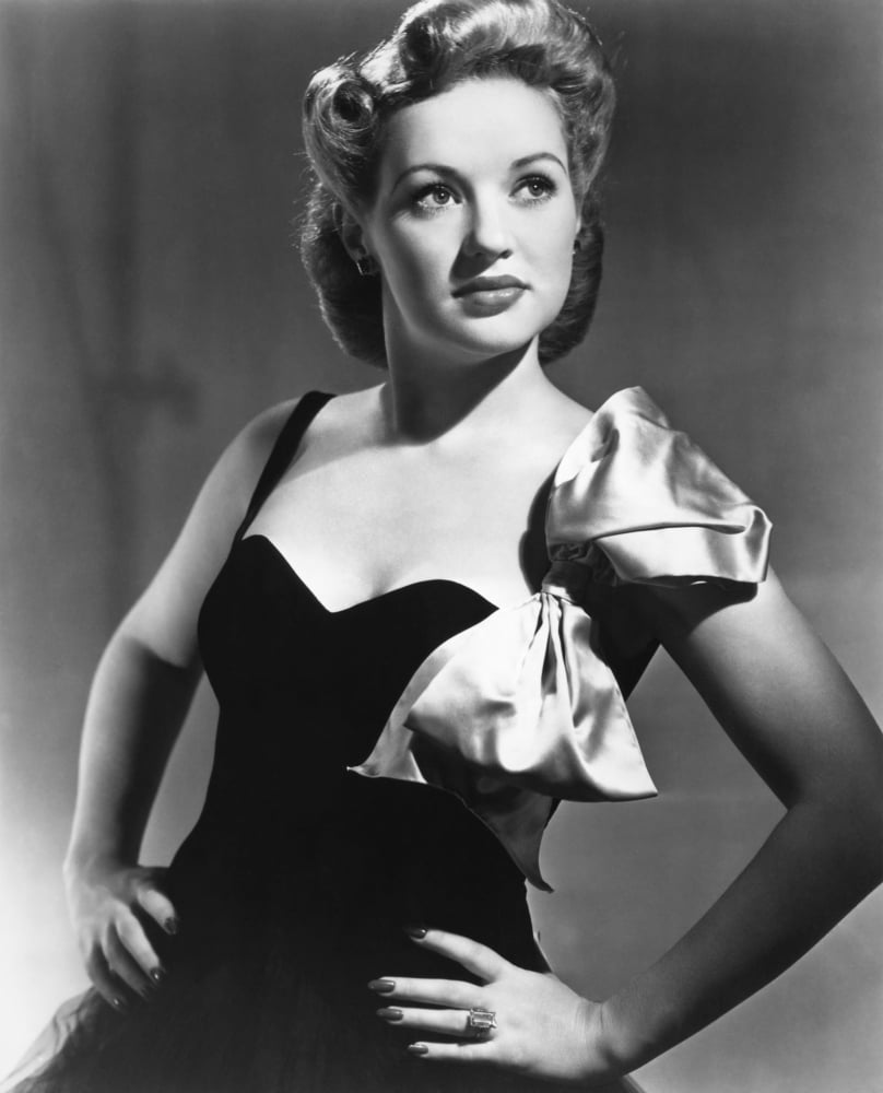 Betty Grable Canvas Art - (16 x 20)