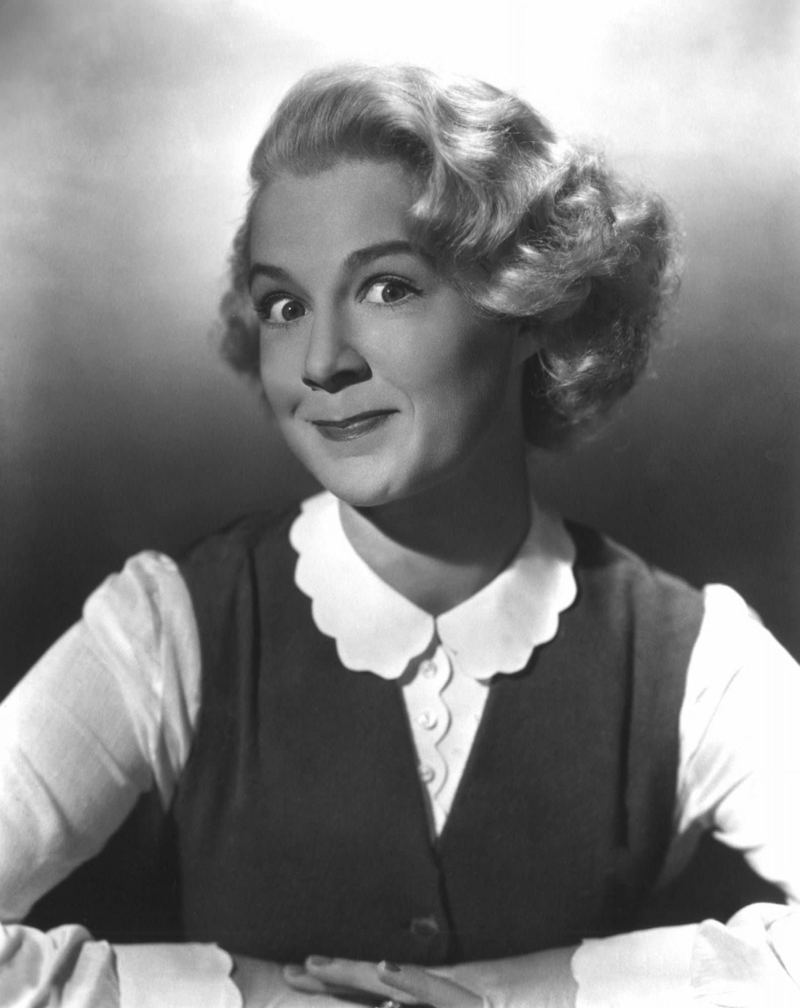 Betty Hutton Canvas Art - (16 x 20)