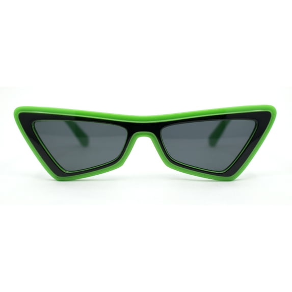 Beveled Squared Geometric 2-tone Triangular Cat Eye Plastic Sunglasses Green Black - Black