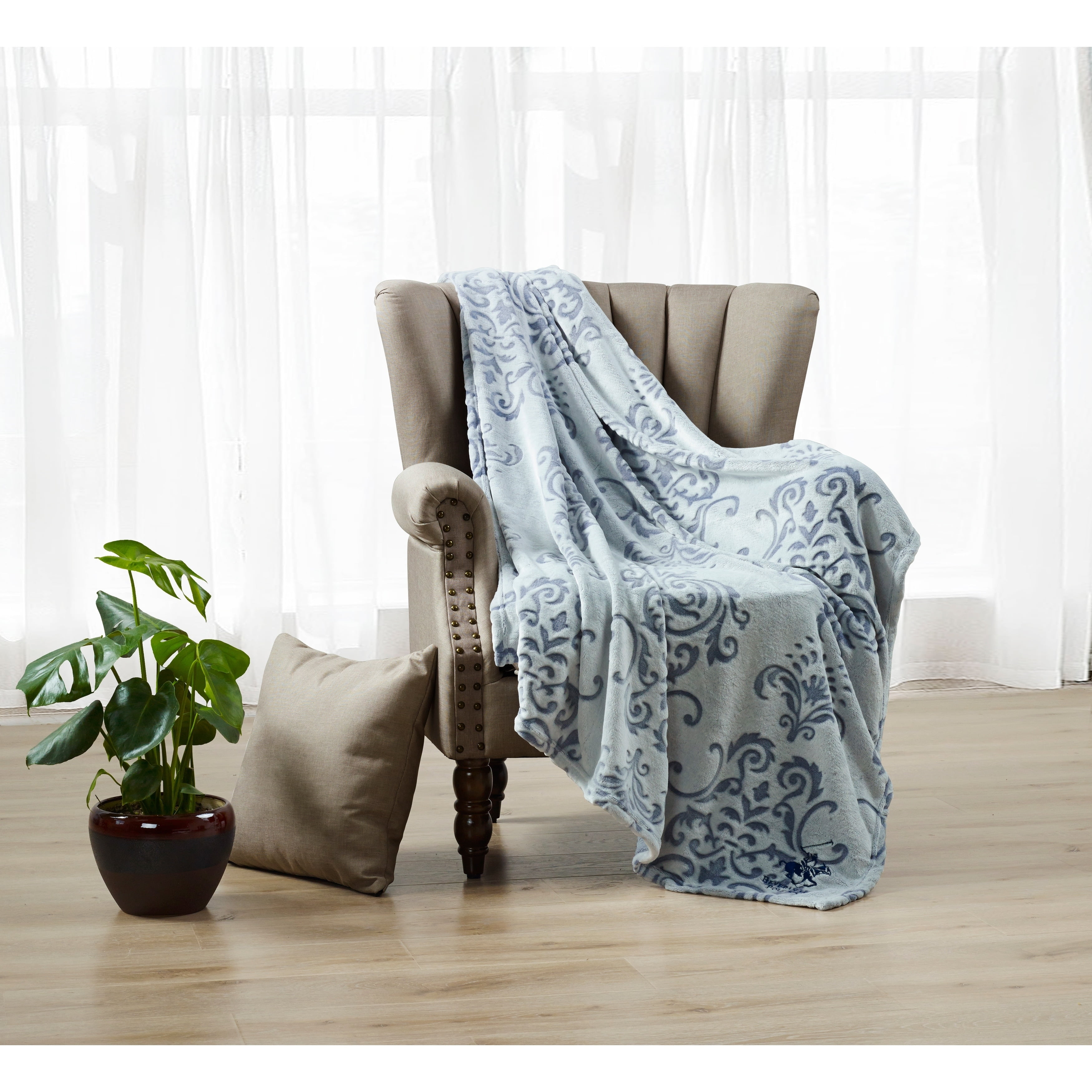 Beverly Hills Polo Club Luxury Plush Sculptured Microfiber Throw