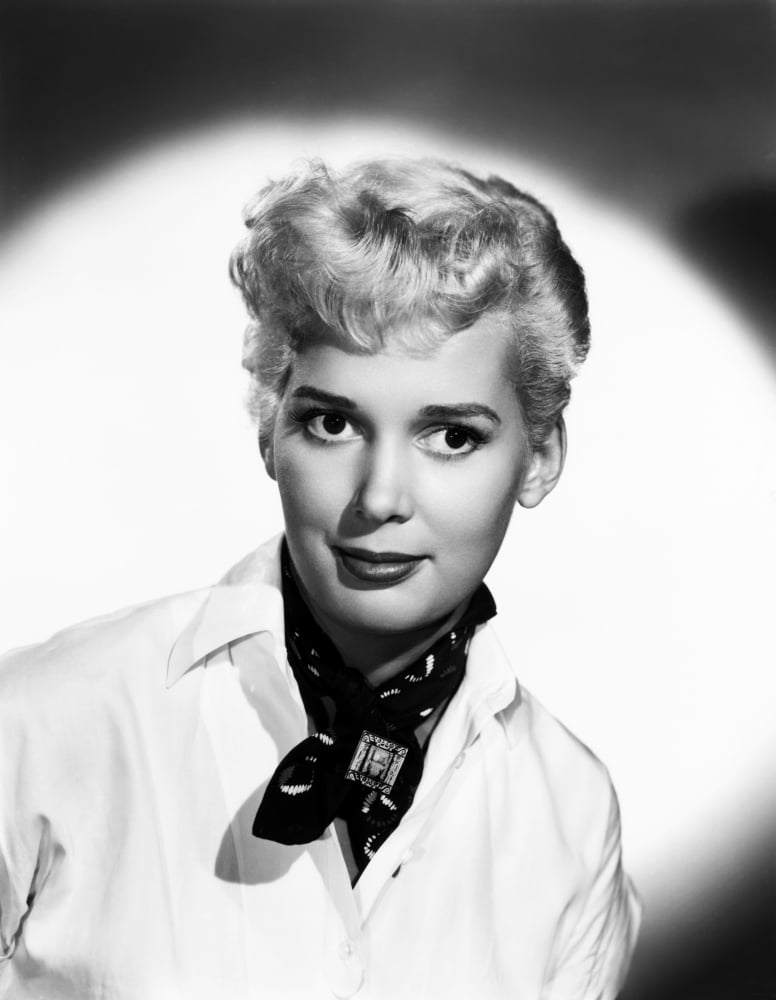 Beverly Michaels Canvas Art - (16 x 20)