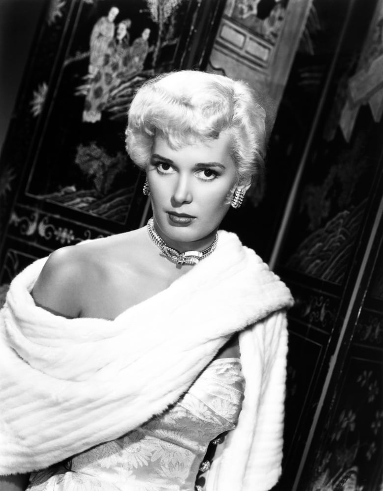 Beverly Michaels Canvas Art - (16 x 20)
