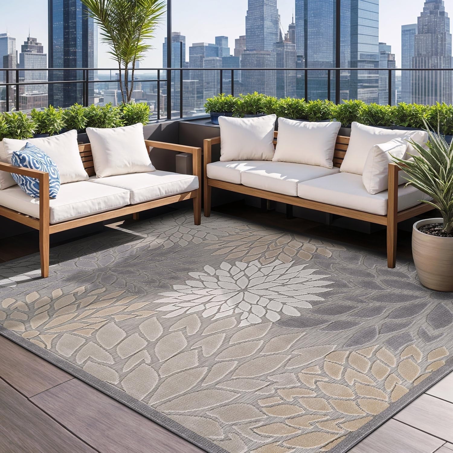 Gray and Beige Floral Synthetic 5' x 7' Washable Area Rug