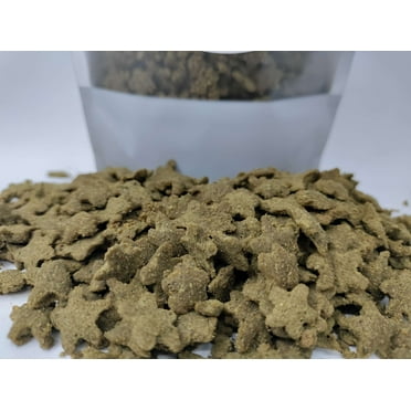 BeyondWhiskers Blueberry Burst Chicken & Bacon Crunchy Cat Treats (1ozSample)