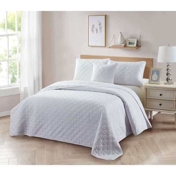 Bibb Home 4 Piece Solid Quilt Set with Cushion