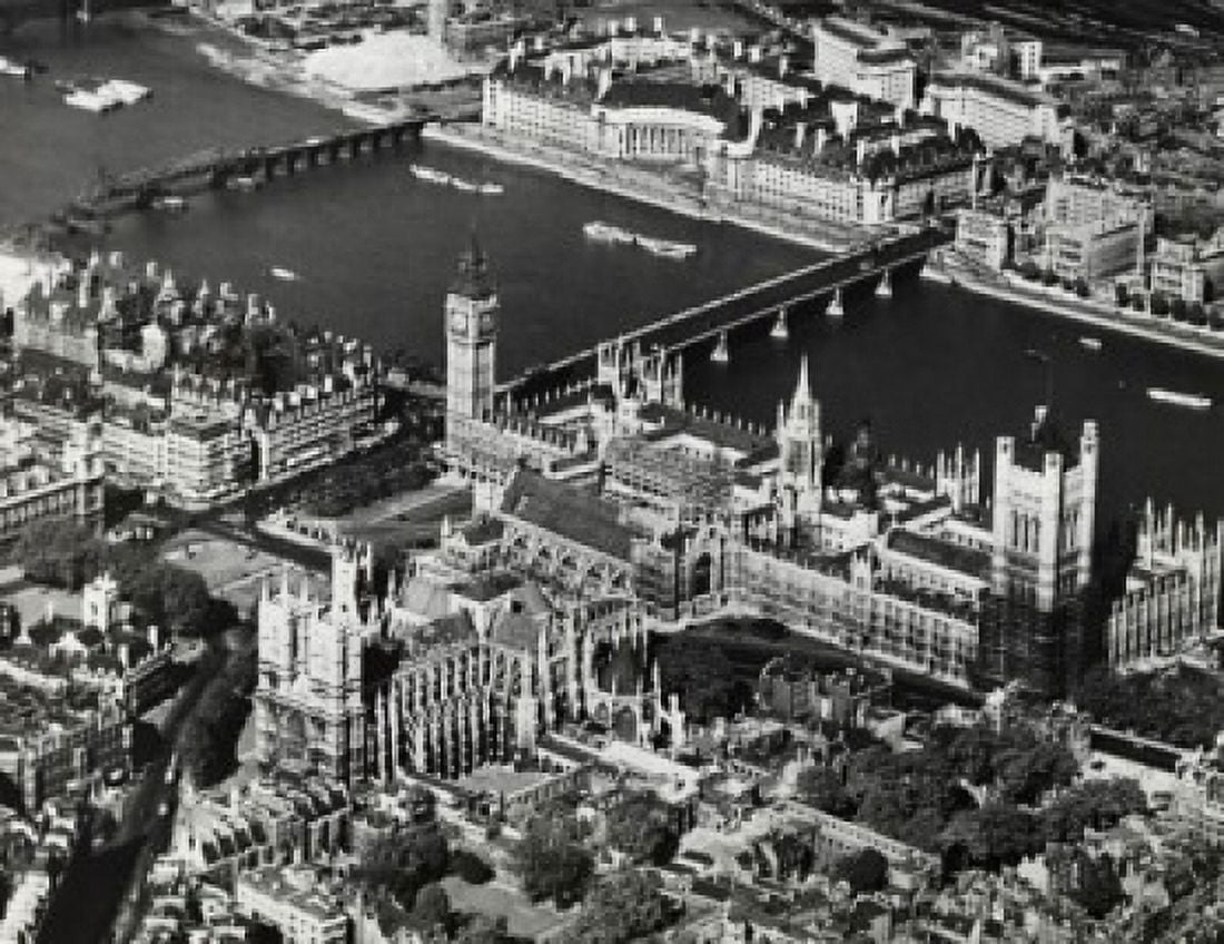 Big Ben Houses of Parliament London England Canvas Art - (18 x 24)