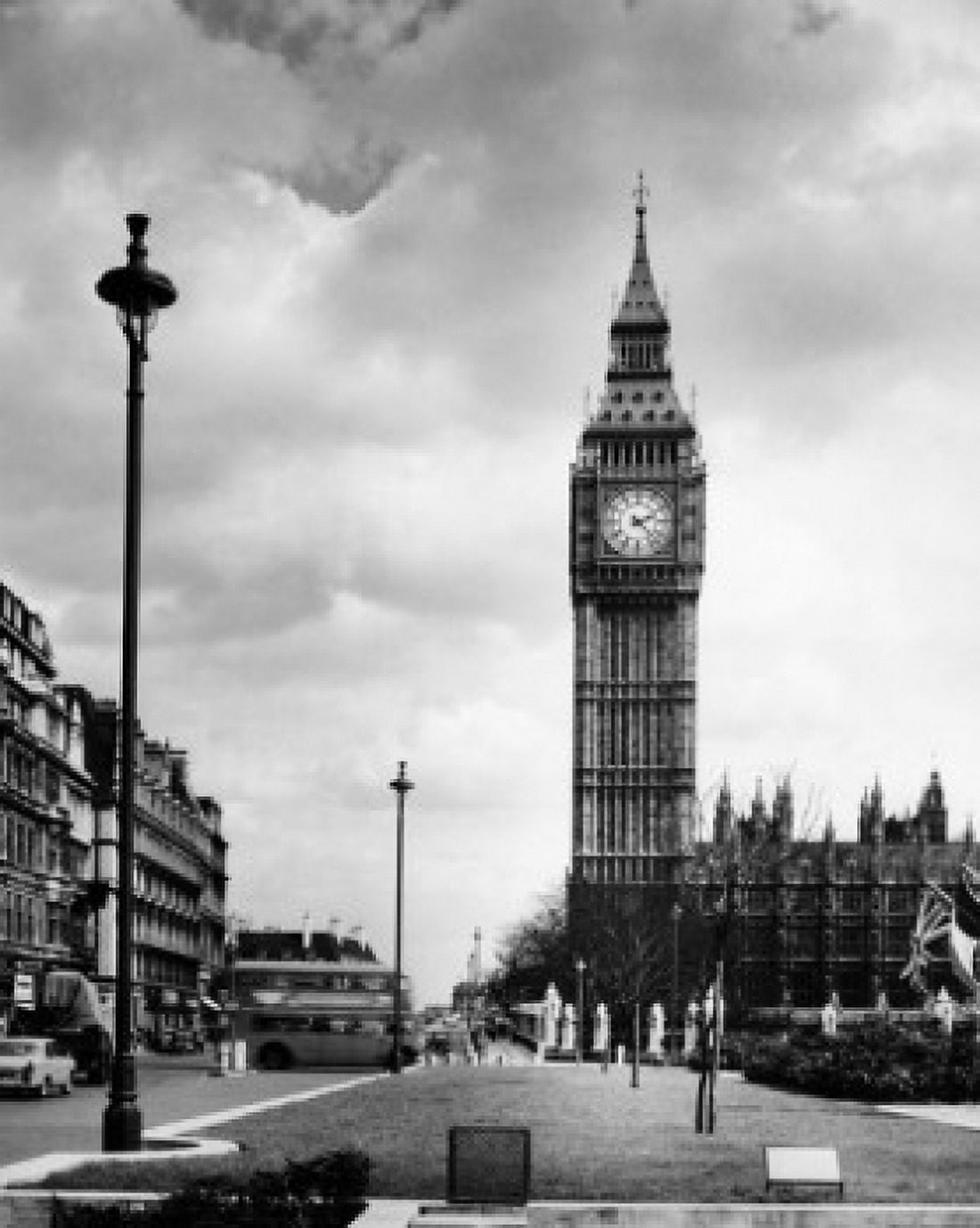 Big Ben London England Canvas Art - (24 x 36)