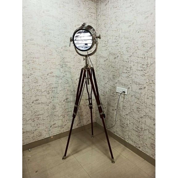 Big Designer Chrome & wood Spot Searchlight Studio Floor Lamp with Brown wood Tripod Stand Restoration Revolving