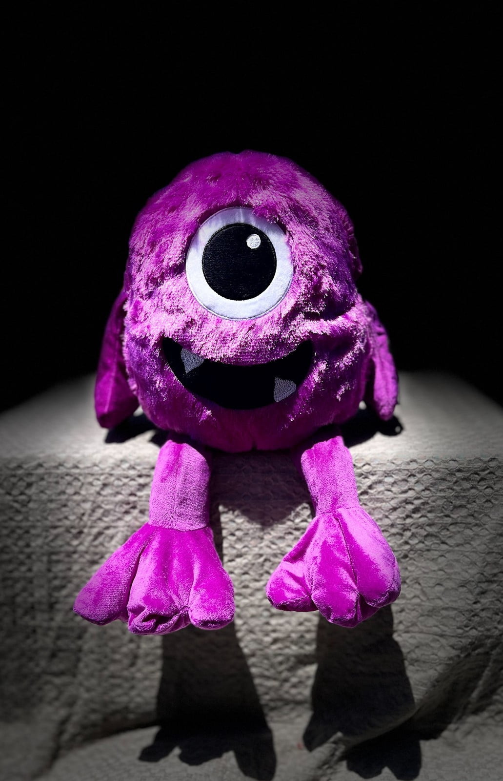 Big Dog Toys 18 Inch Jumbo Cuddle Monsters Soft Plush with Extra Large Squeaker (Purple One Eye)