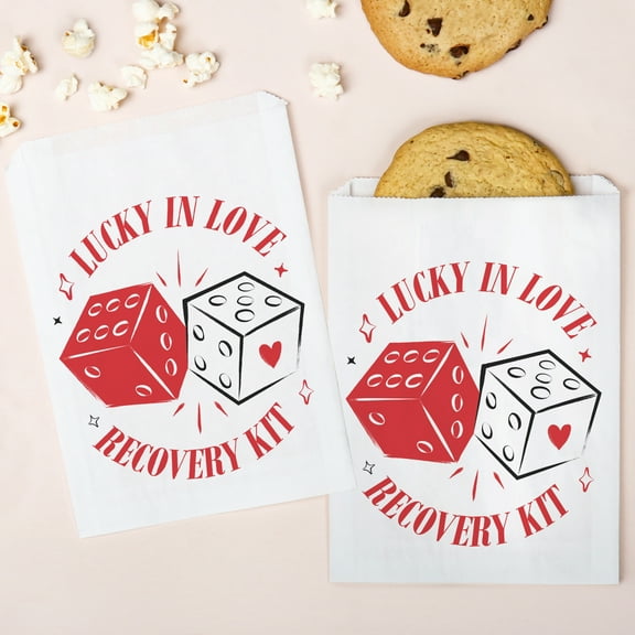 Big Dot of Happiness Lucky in Love Paper Treat Bags, Las Vegas Bachelorette Party Candy Bags, Greaseproof White Paper Sandwich Cookie Bags - 25 Count