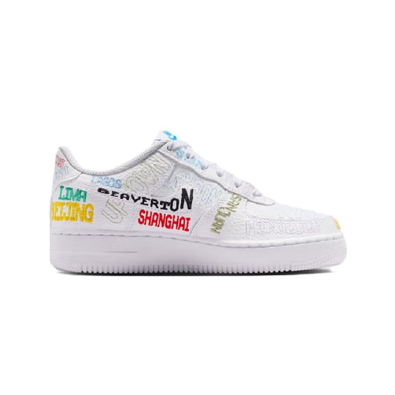 Big Kid's Nike Air Force 1 LV8 3 "World Tour" White/White (IO9739 100) - 4.5