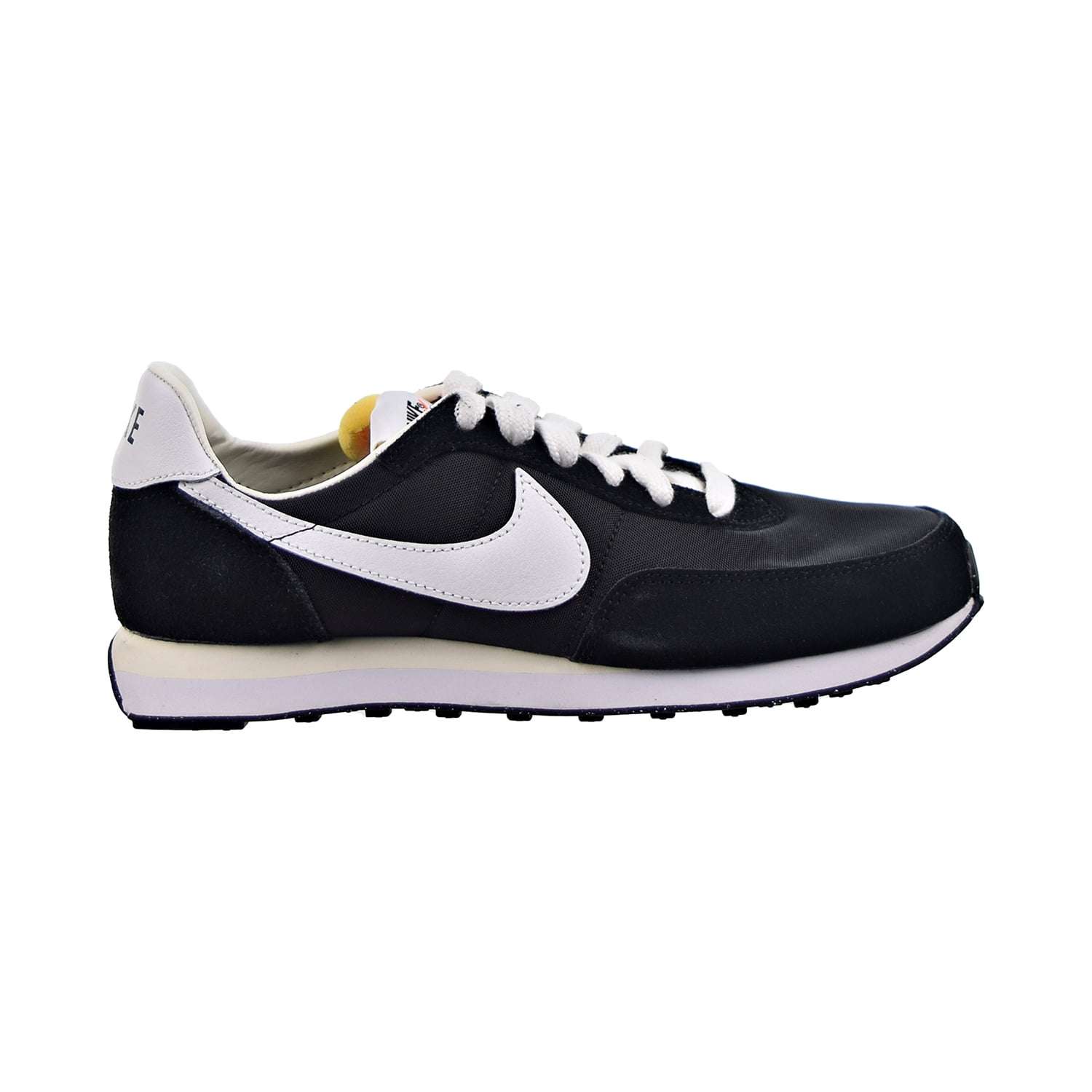 nike waffle trainer black and white