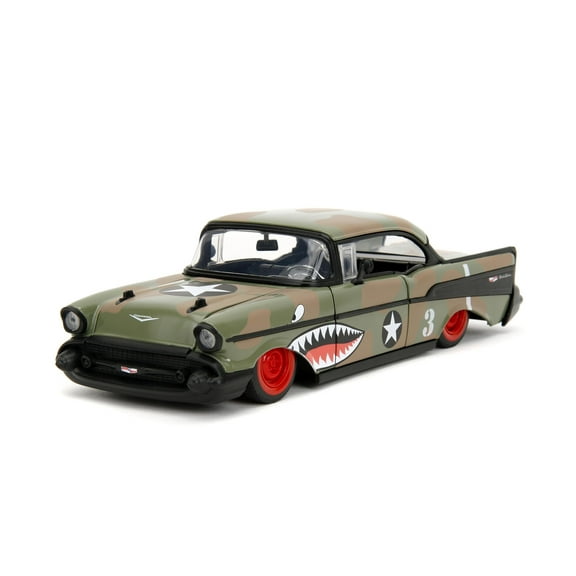 Big Time Muscle 1:24 1957 Chevrolet Bel Air Die-Cast Car, Toys for Kids and AdultsArmy Green(Selections May Vary)