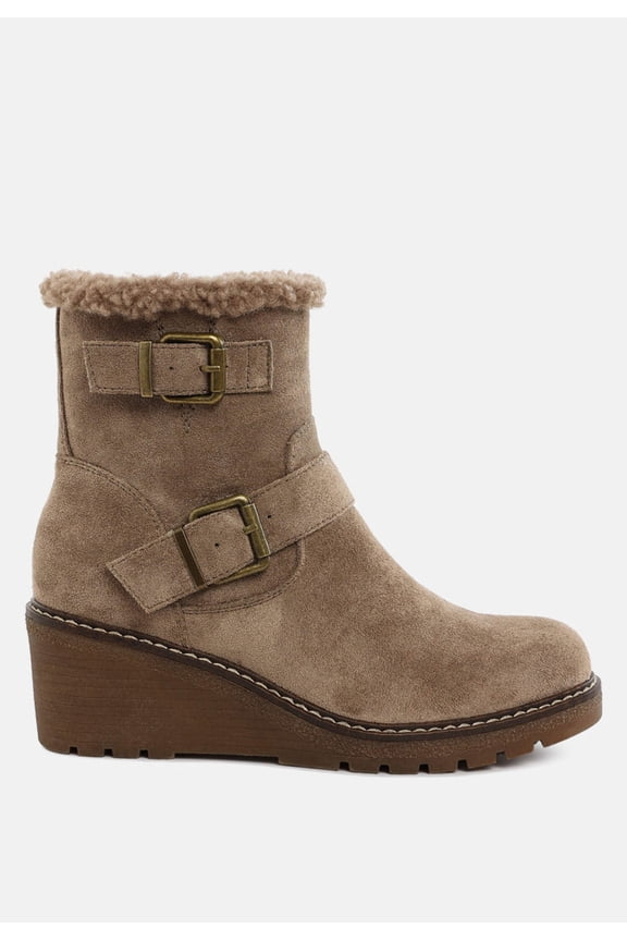 Big horn Faux Fur Harness Boots