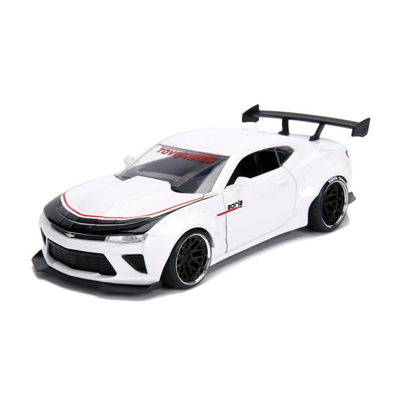 BigTime Muscle 1:24 2016 Chevy Camaro SS Widebody Die-cast Car Silver Play Vehicles(Selections May Vary)