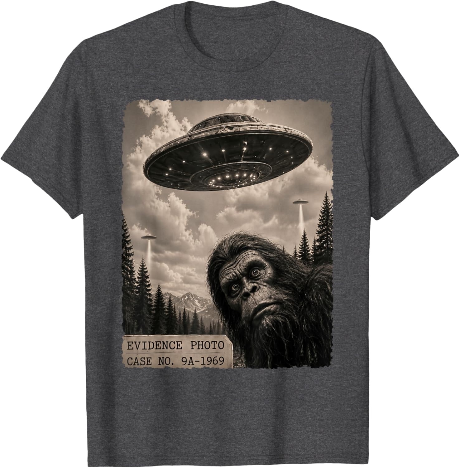 Bigfoot Alien UFO Vintage Evidence Graphic T-Shirt - Walmart.com