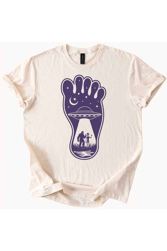 Bigfoot And Alien Ufo Abduction Tee Footprint Graphic Cryptid Shirt Size S-5Xl Heygategoo Tee