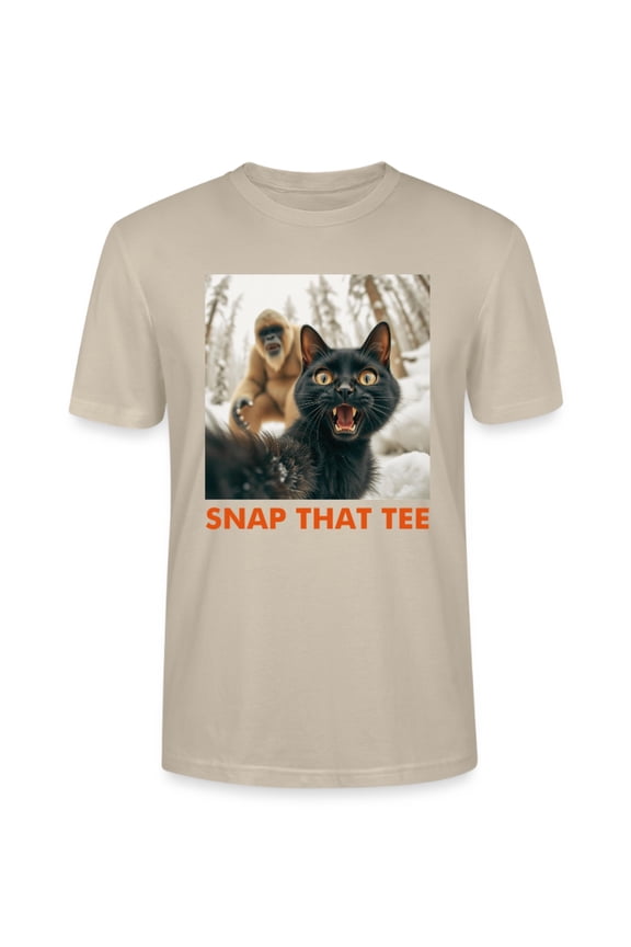 Bigfoot Photobomb Shirt – Funny Cryptid Selfie Tee – Sasquatch Graphic T-Shirt – Meme Gift