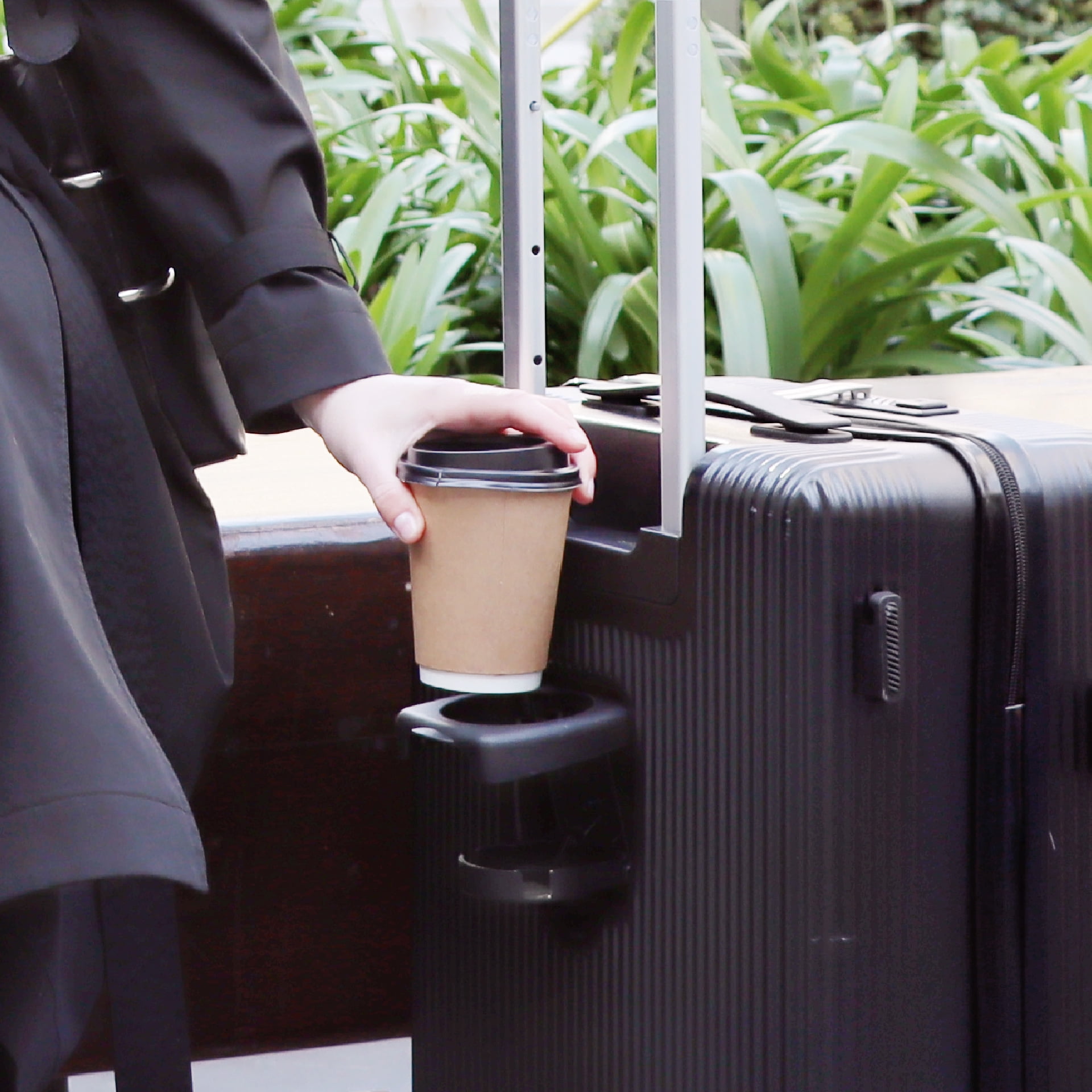 Biggdesign Moods Up Front Compartment 20" Luggage with Cup Holder and