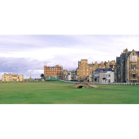 Biggies St. AndrewsPhotograph Golf Mural, Medium